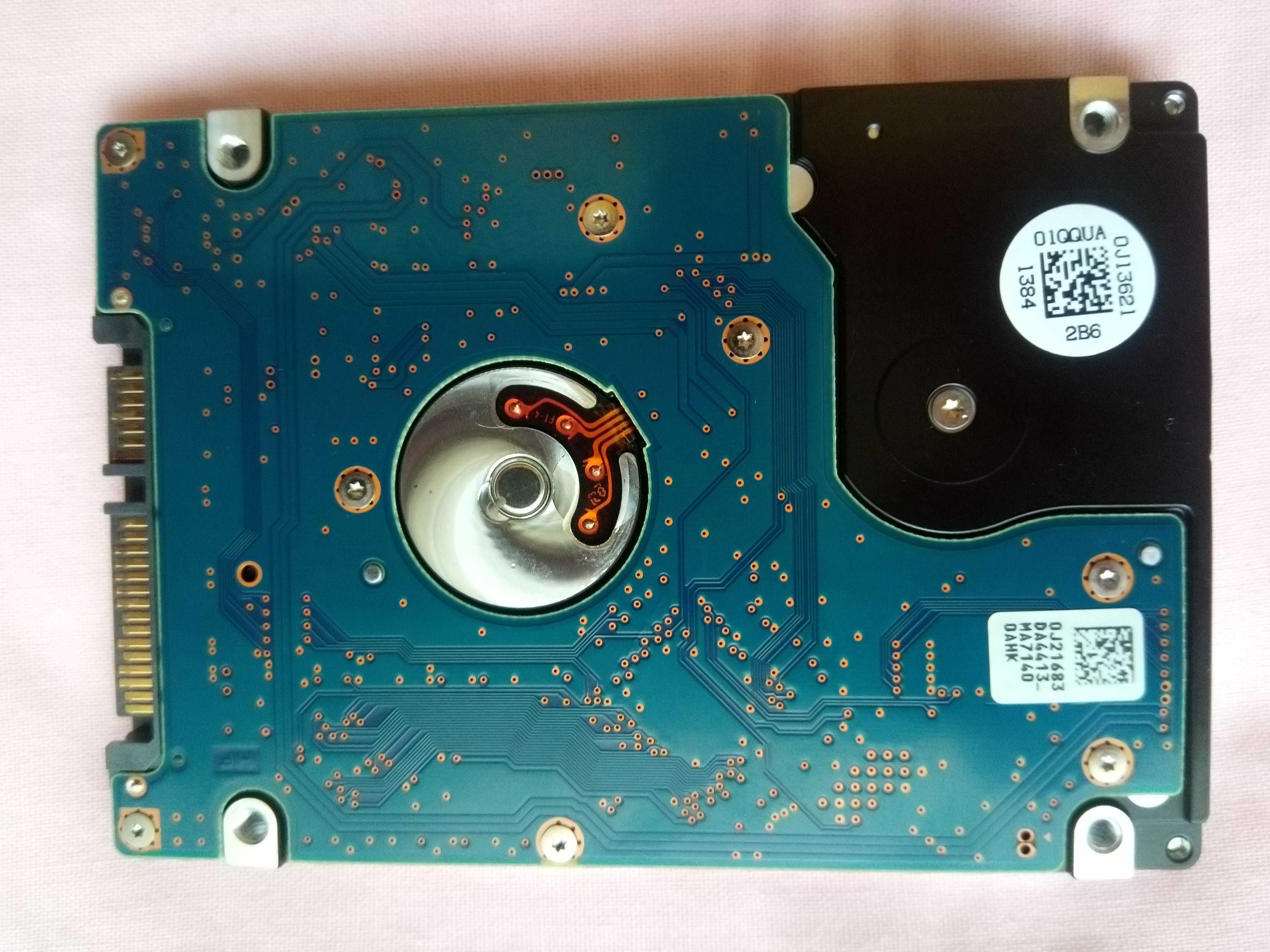 Hdd hitachi 320gb  sata  для ноутбука