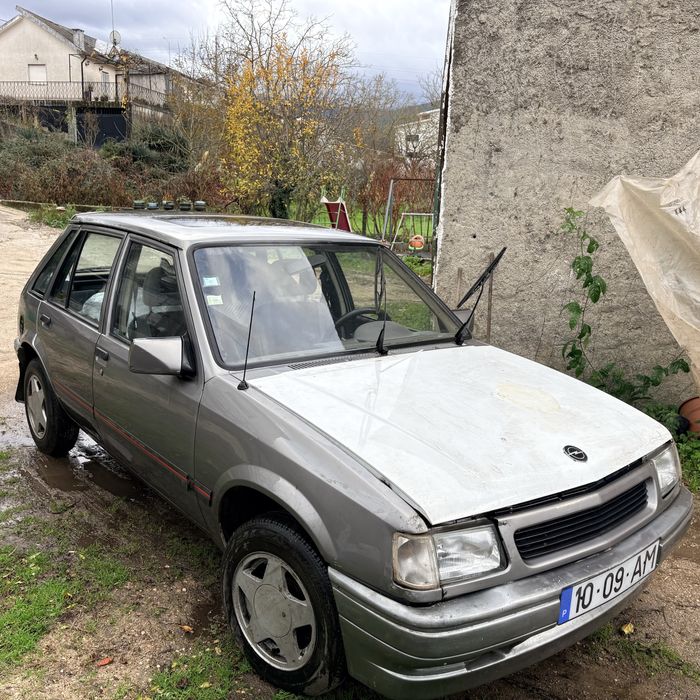 Vendo Opel Corsa A 1.5TD 1992