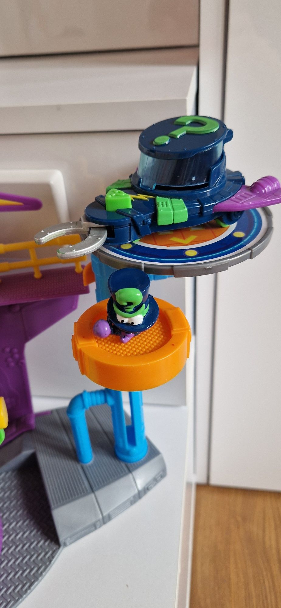 Baza Super Zings Laboratorium Kazoom