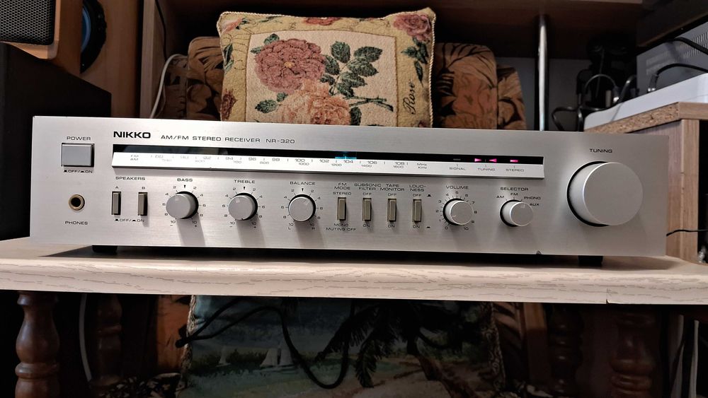 Підсилювач  Nikko NR-320 AM/FM Stereo Receiver