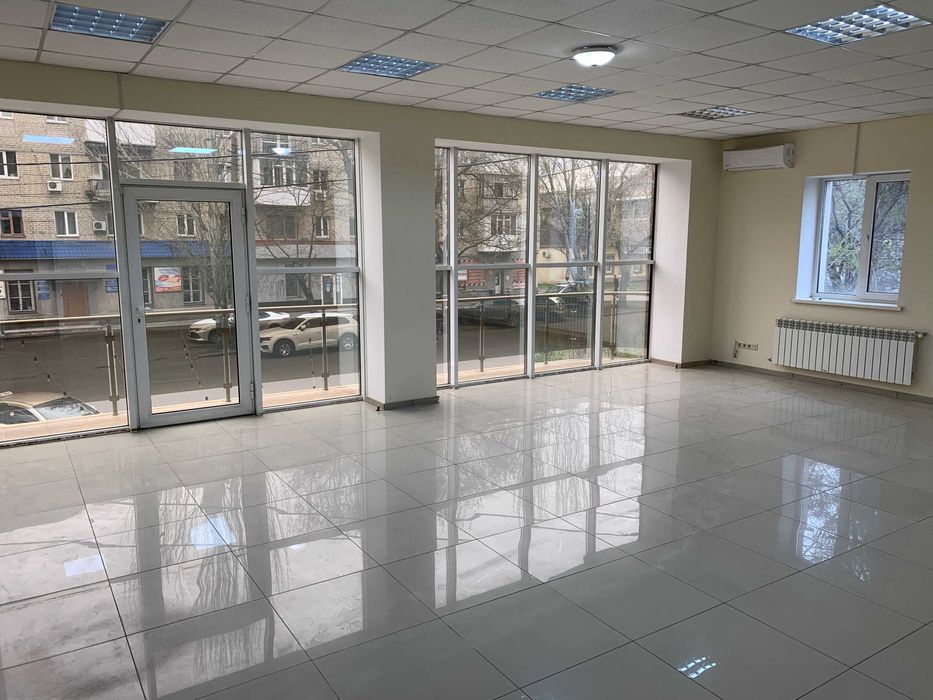 Центр вул.Маріупольська новобудова 412 кв.м. ремонт ціна 450 тис.у.о.