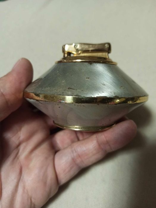 Zapalniczka dla kolekcjonera