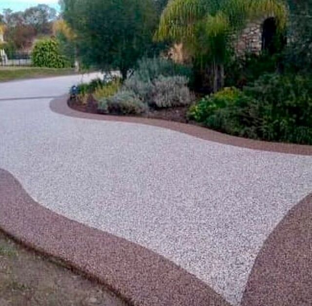 Кам'яні коври ззовні та всередині приміщень