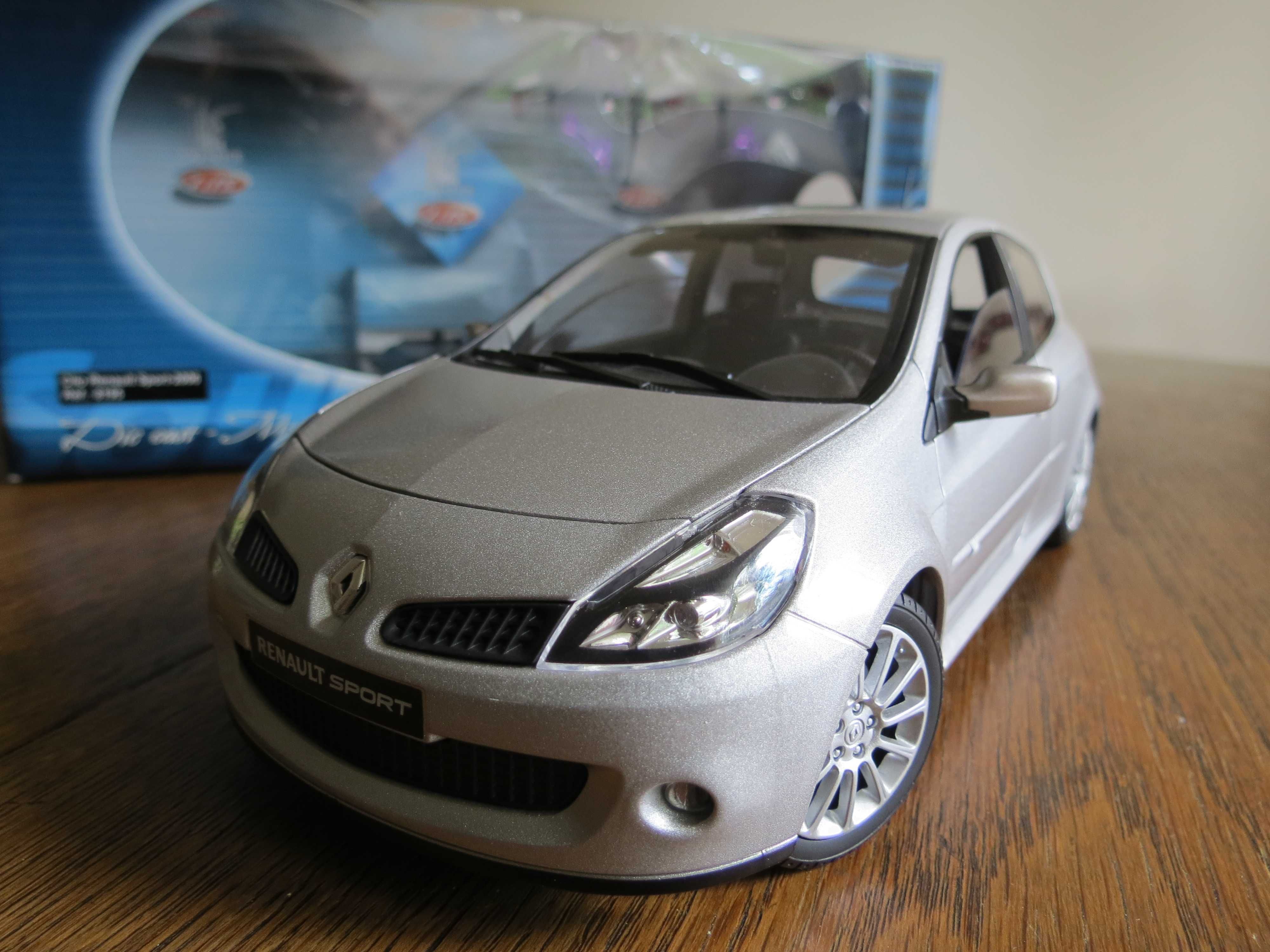 Solido Clio Renault Sport 2006 skala 1:18