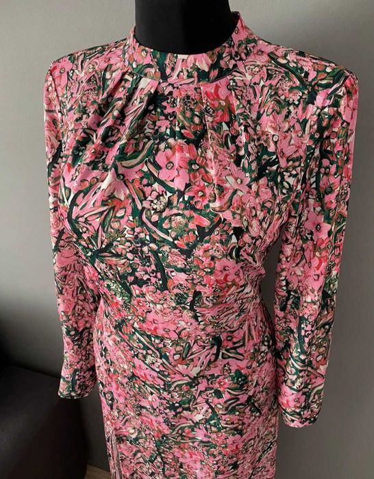 Różowa sukienka midi w kwiaty retro vintage H&M 38