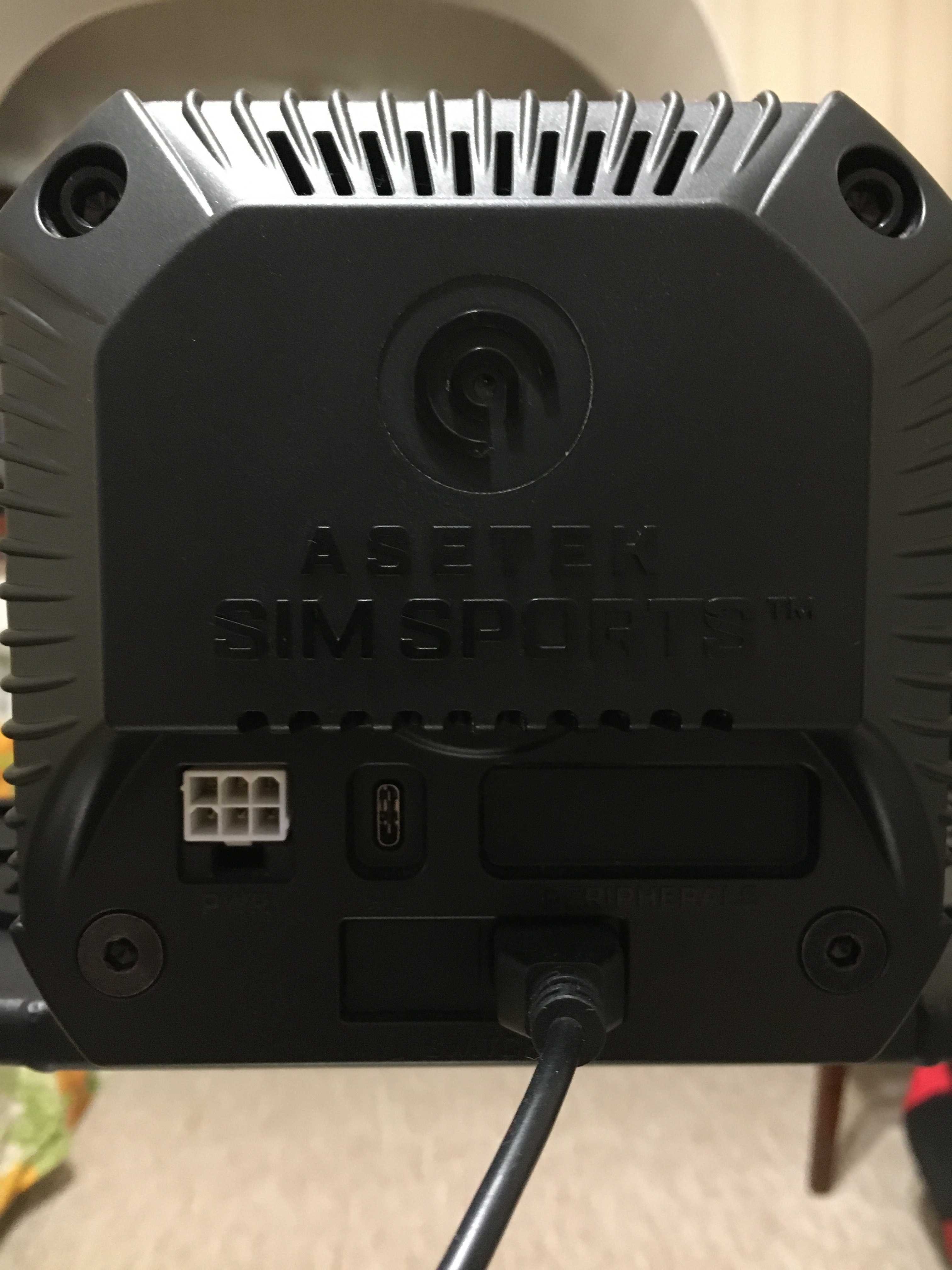 Готовий комплект до симрейсингу "Asetek Simsports La Prima"