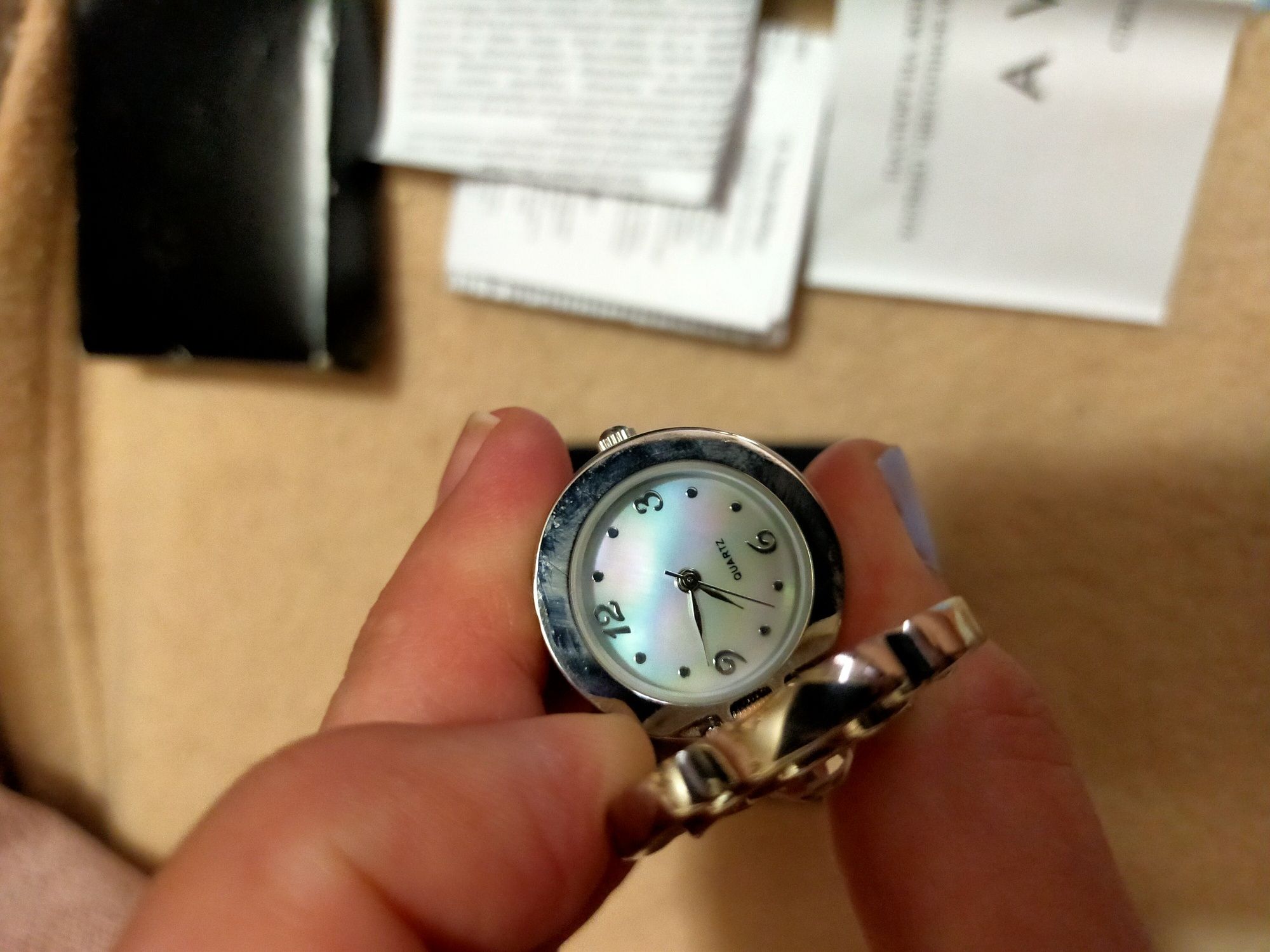 Женские часы-кольцо кварцевые Avon