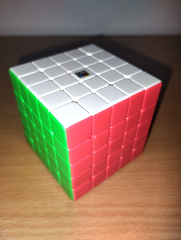 Cubo mágico - 4x4x4 e 5x5x5