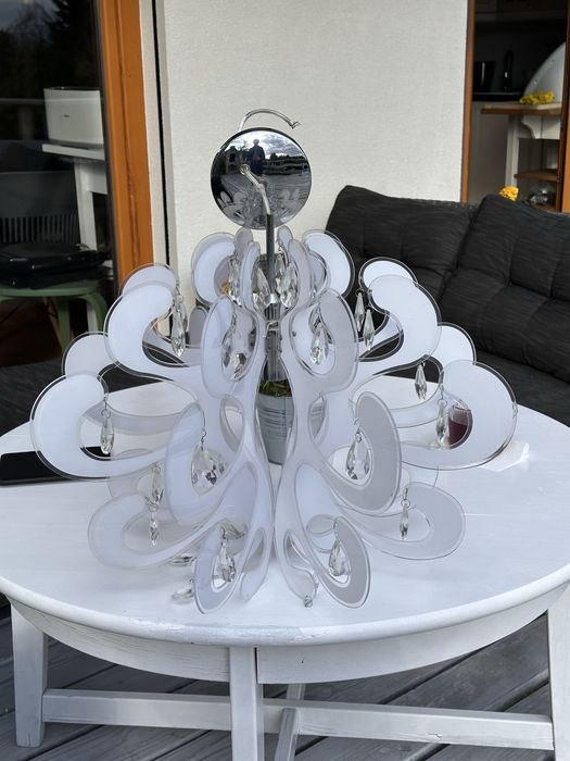 Żyrandol z kryształami