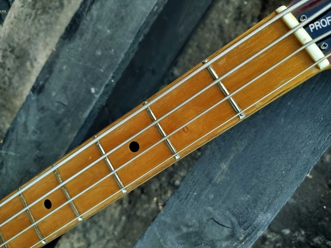 Hondo II Professional Bass 1970+futerał, japońska gitara, super stan.