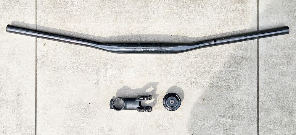 Komponenty Trek Fuel EX 9.8 OCLV