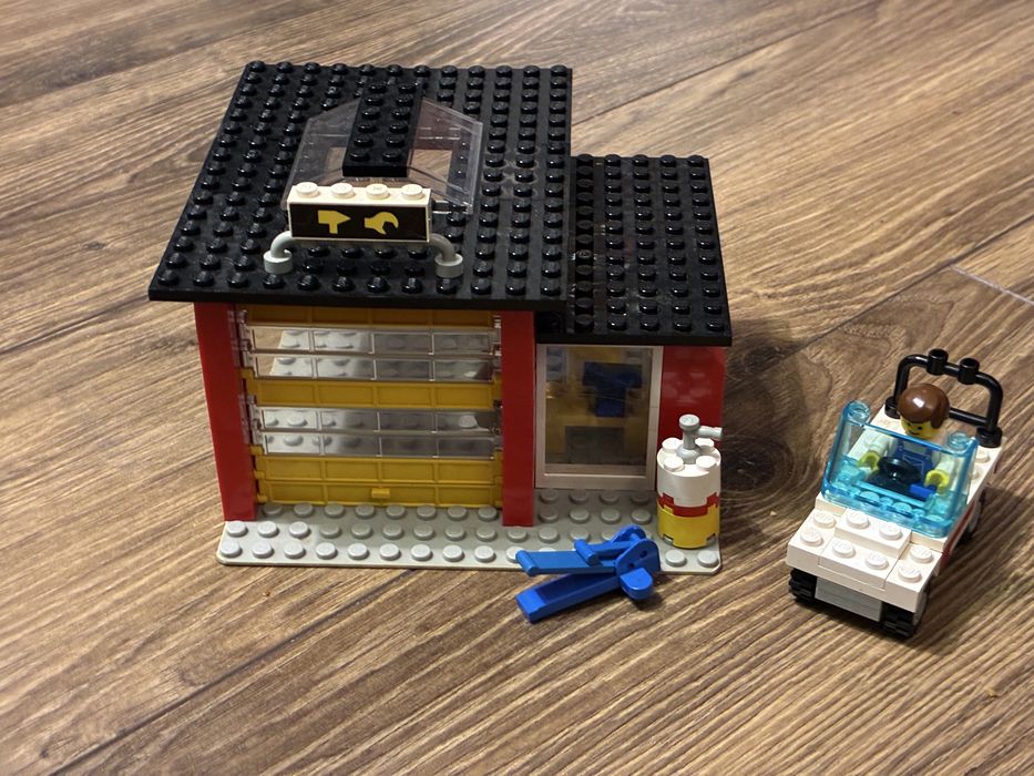 Lego 6369 old town garage city