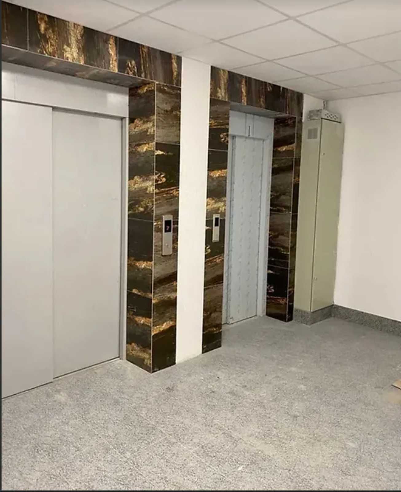 Продаж 2 кімнатної, метро Контрактова 2хв. Подол.