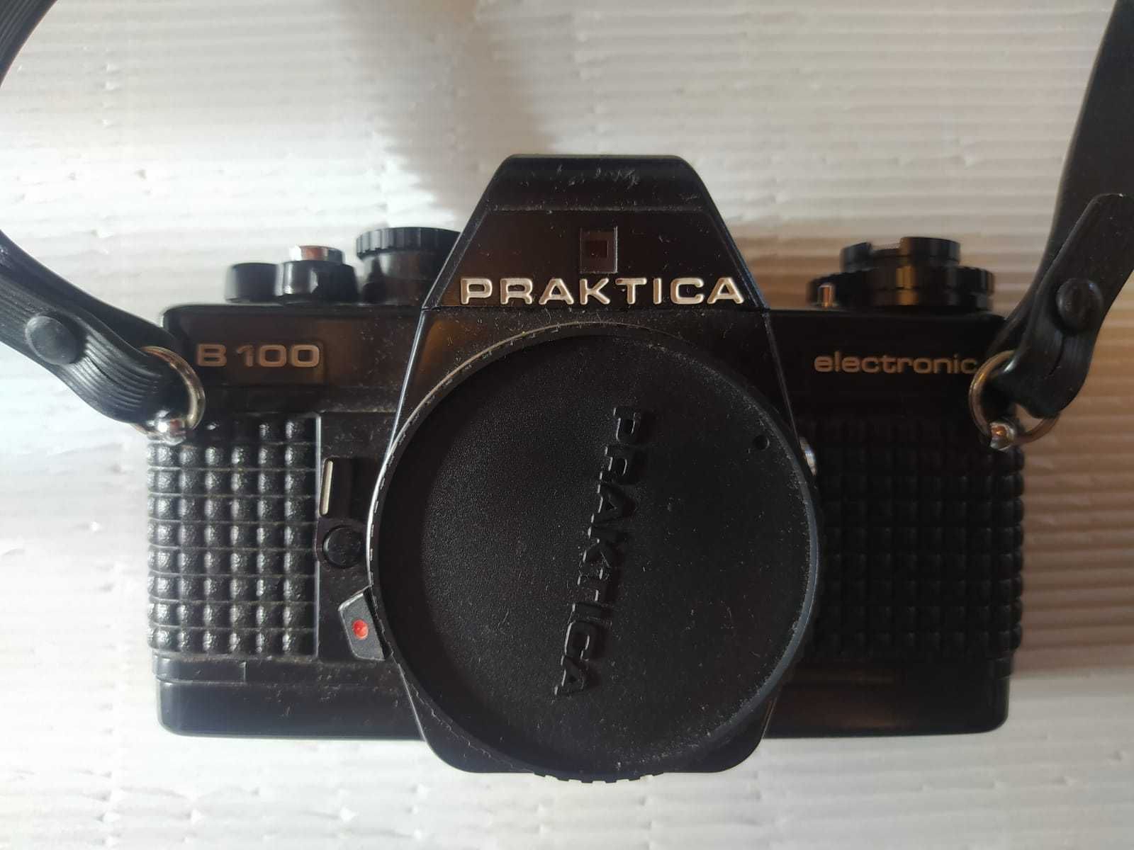 Máquina Fotográfica Analógica Praktica B100 - 7 objectivo e accessorio
