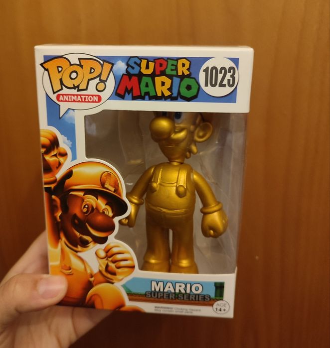 Pop super Mário dourado