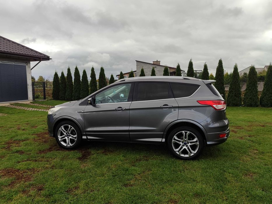 Ford Kuga 2.0 TDCI Titanium Plus .