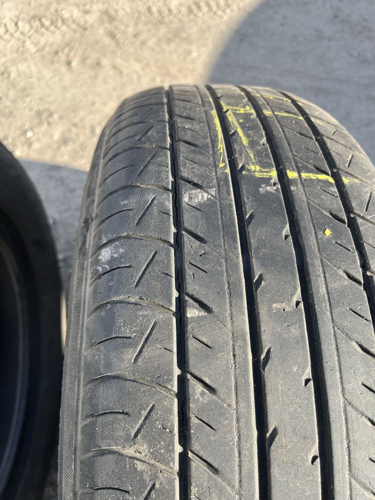 Резина лето 215/60 r16