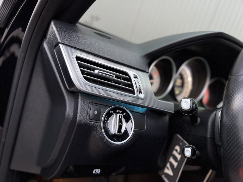 Mercedes Benz E200 2.2дизель  2015рік