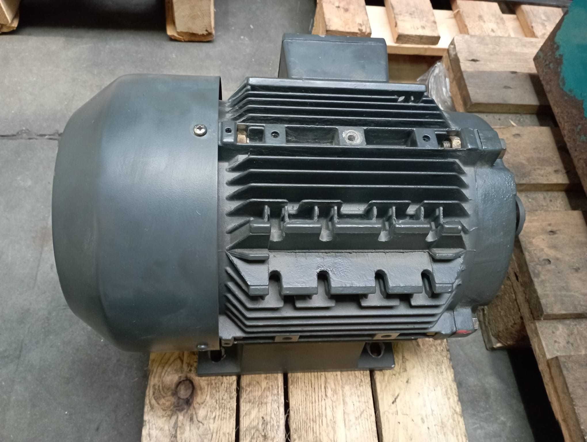 SPRAWNY!!! Silnik elektryczny SIEMENS, 11kW, 1LA5139-2ZA, S006148