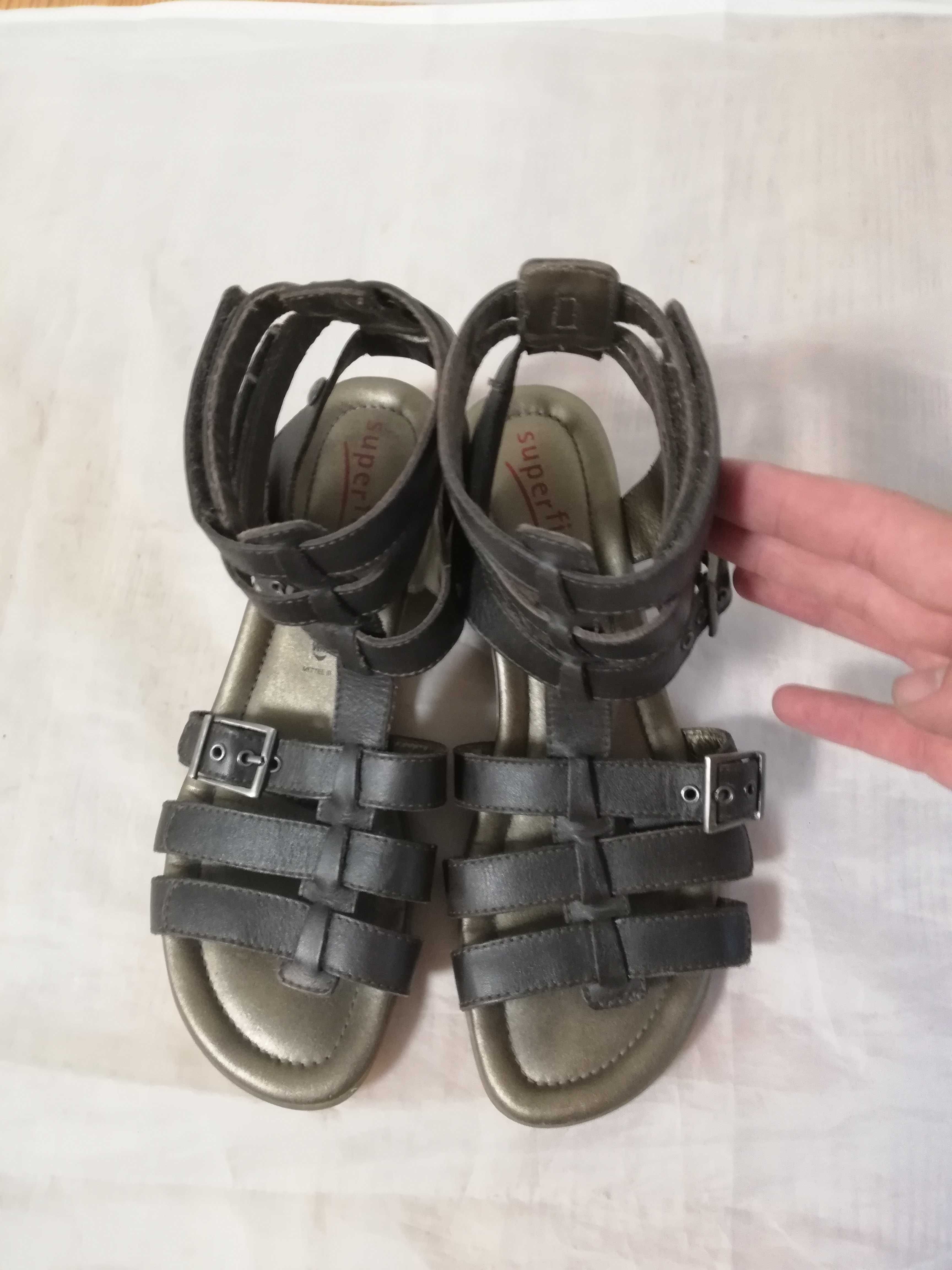 Buty sandały skórzane Superfit r. 38 wkł 24,5 cm