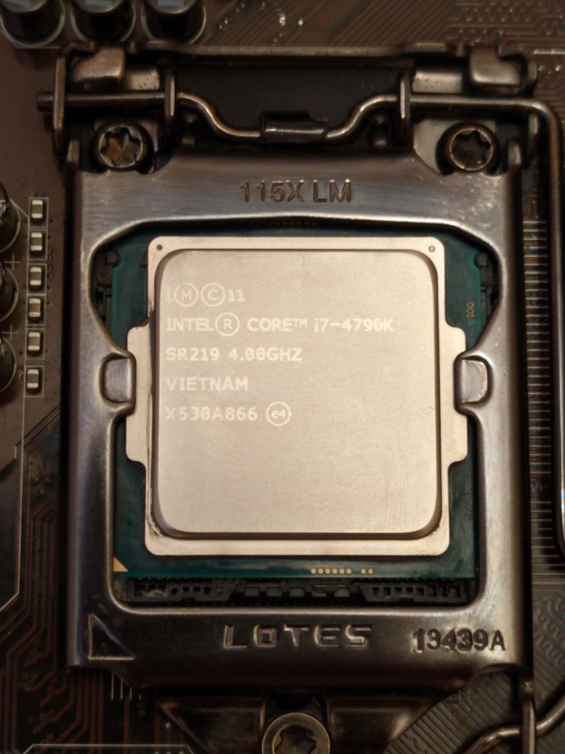 MSI Z87+i7-4790k+32gb-2400 Комплект