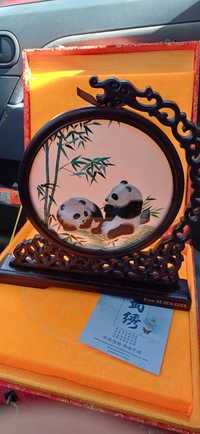 Pamiątka  Obraz Panda pandy Chinska drewniana ramka z jedwabnym haft