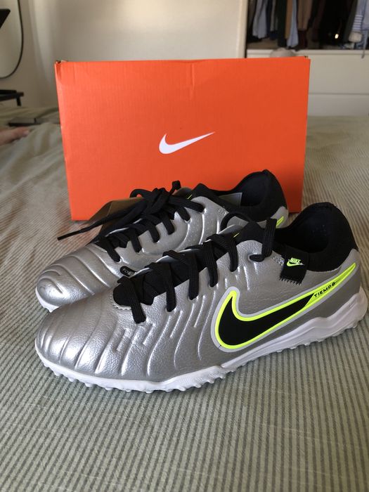 Chuteira Nike Tiempo Legend 10 Pro