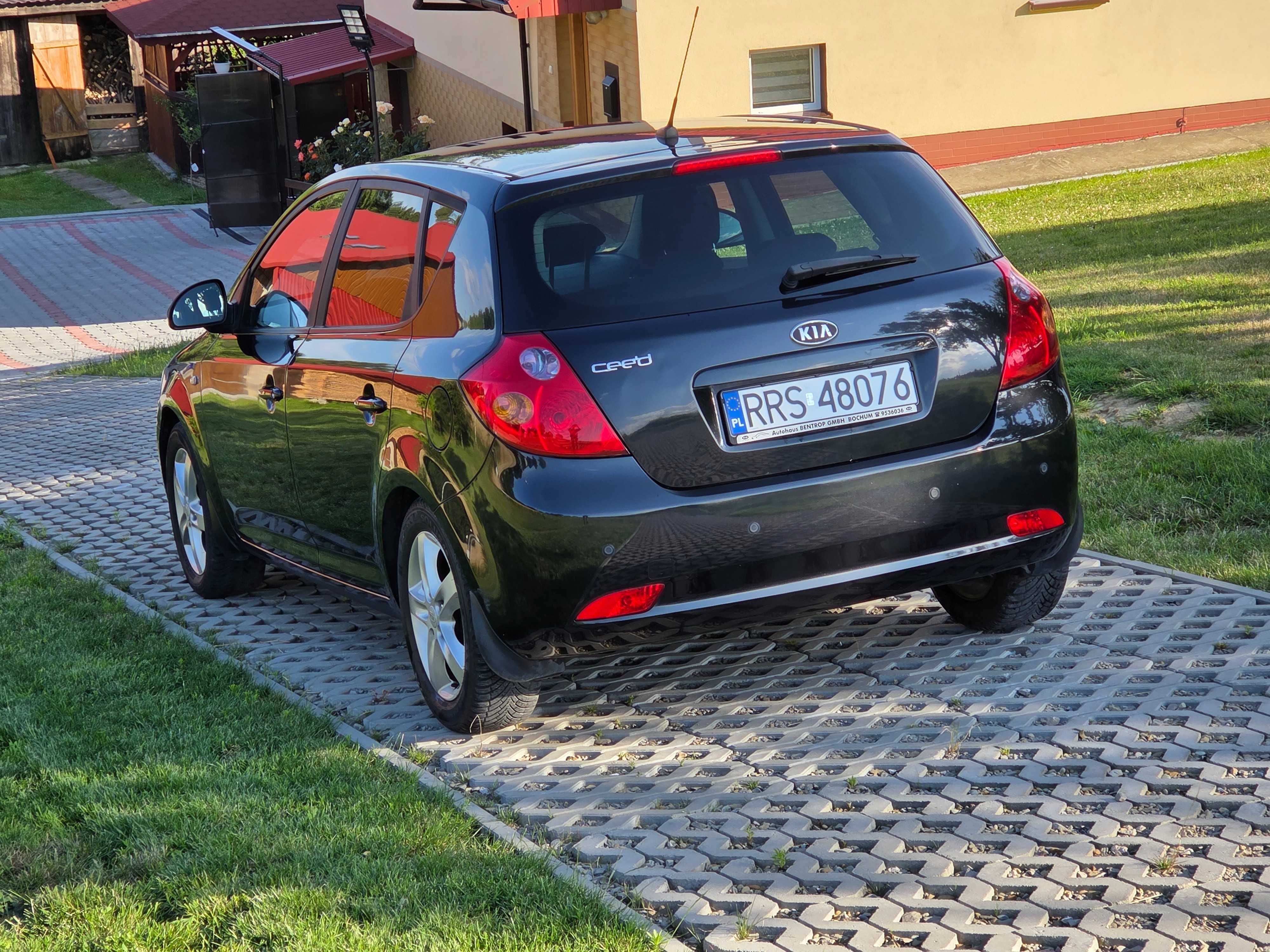 Kia ceed 1,6 benzyna . bardzo ładne, zadbane . pierwszy właściciel
