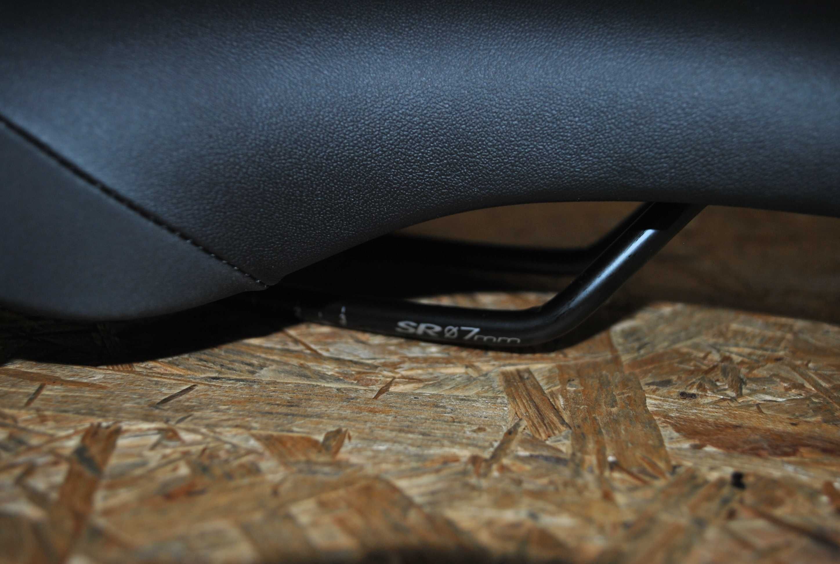 Nowe Siodełko Selle Royal Milo Plus 170 mm treking