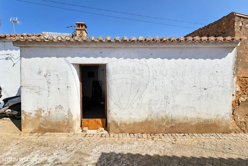 Moradia T2 para venda