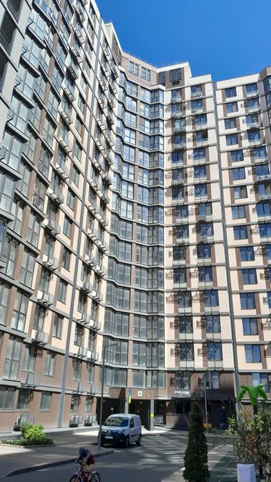 3 кім. Пентхаус в центрі міста Парк