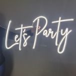 Napis podświetlany Let's Party neon LED