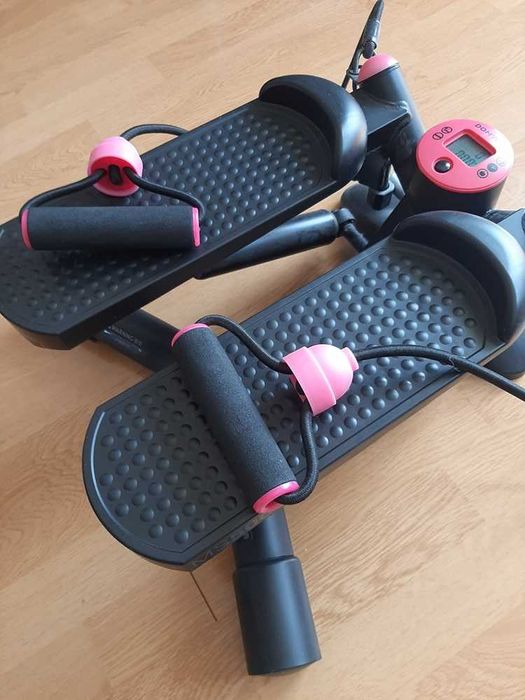 Stepper skrętny z linkami.