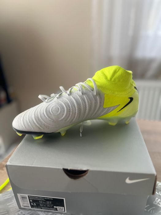 Nike Phantom Luna II ELITE FG 41/26.5cm