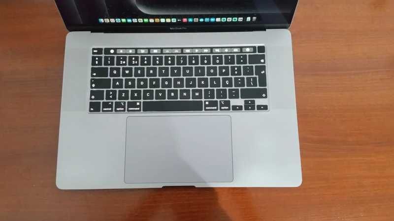 MacBook Pro 16” (2020, modelo 2019 Intel) com Touchbar ( touch bar )