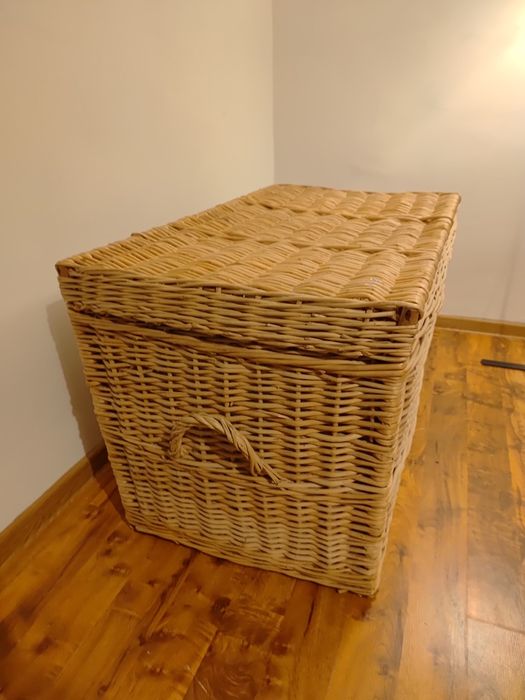 Kosz Kufer Wiklinowy z pokrywą i rączkami