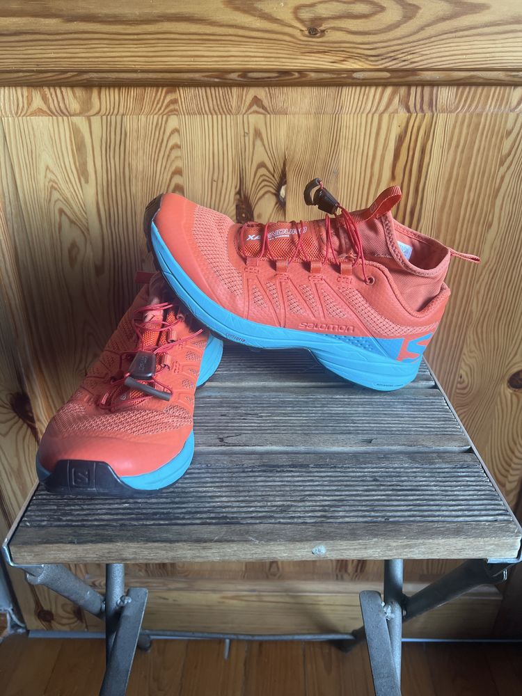 Sprzedam buty firmy Salomon rozmiar 38.2/3 wkladka 25.0 cm