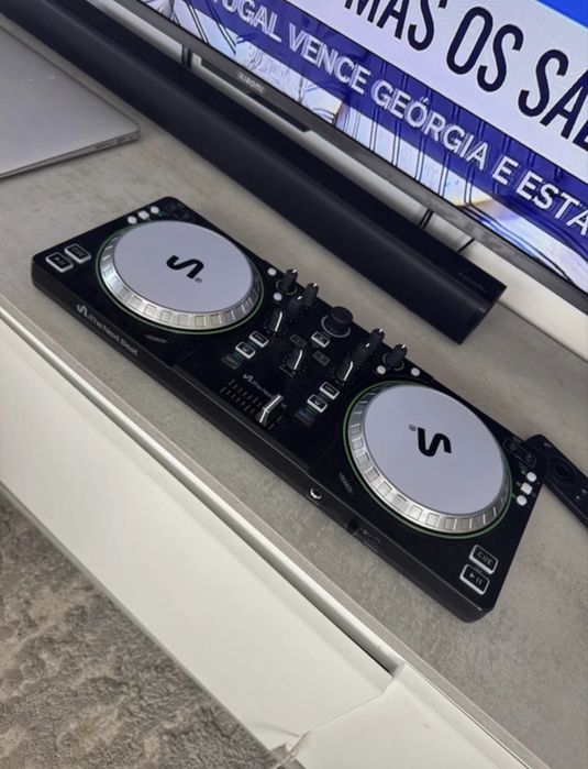 Controldora Dj The Next Beat by Tiësto