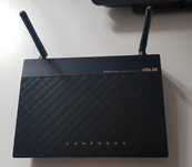 Router Asus RT N12E 300 mbps Wireless N router ASUS