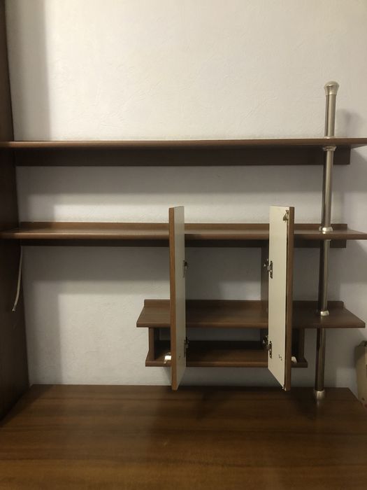 Стол для компьютера