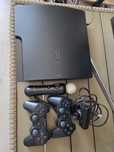 PS3 320GB + dodatki  (2x pady,1x kierownica,1x kamerka,1x  joystick)
