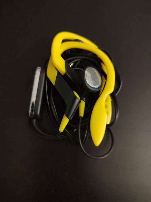 Auriculares para desporto