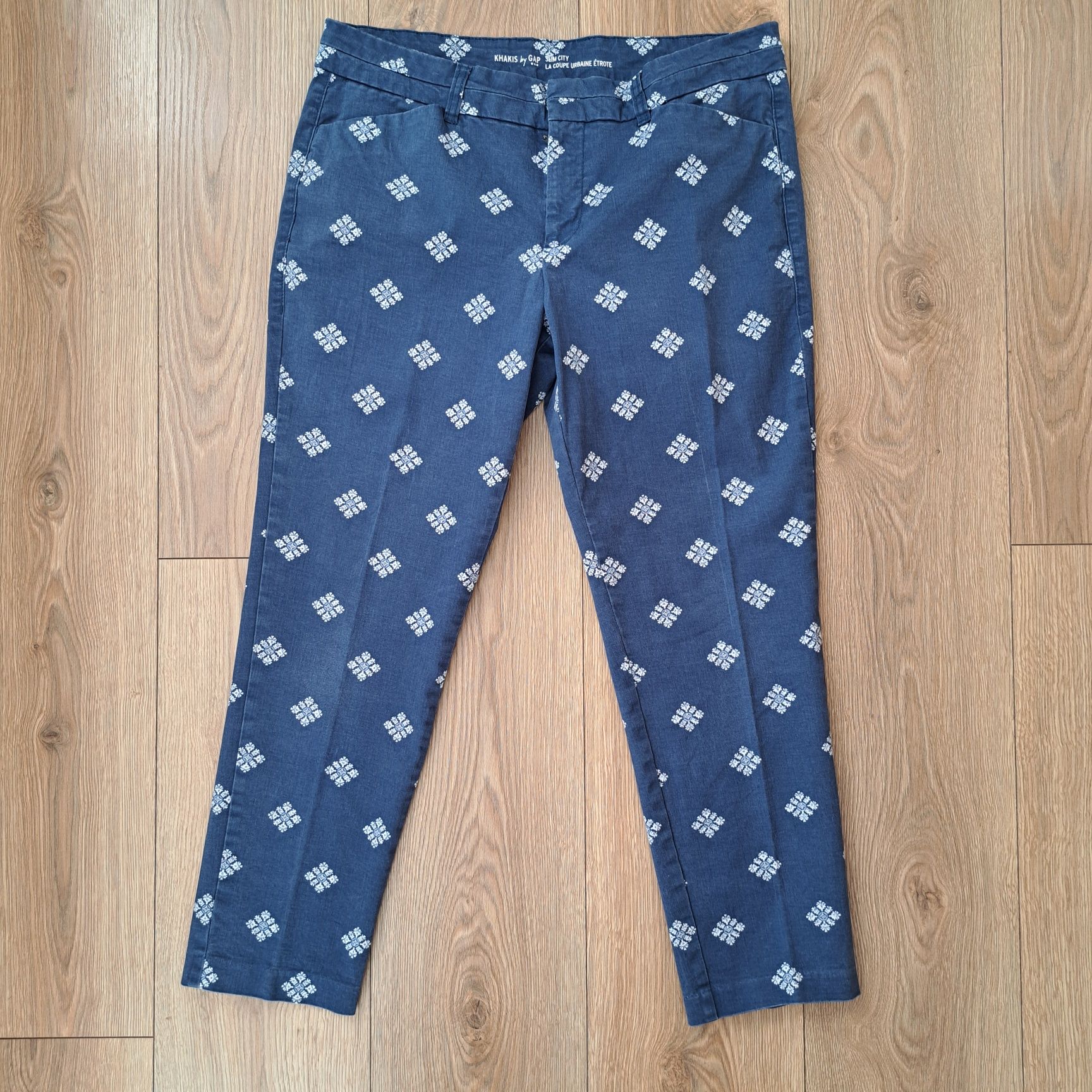 Spodnie damskie wzory 40 GAP