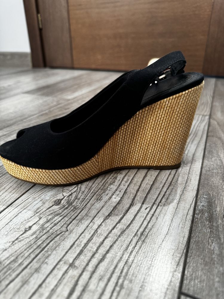 Sandały na koturnie tommy hilfiger