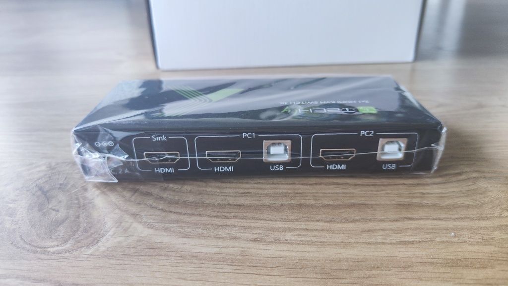 Techly 2-portowy przełącznik KVM HDMI/USB 2x1 z audio