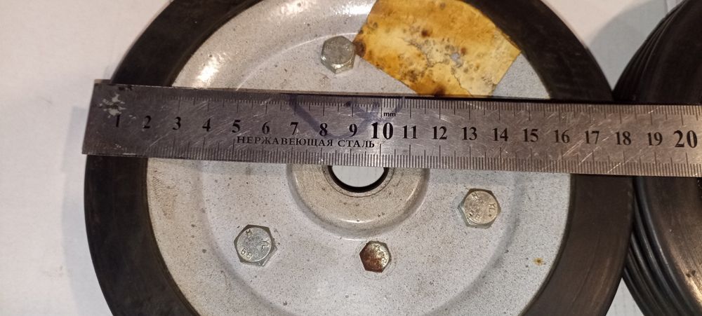 Продам колеса 180 мм