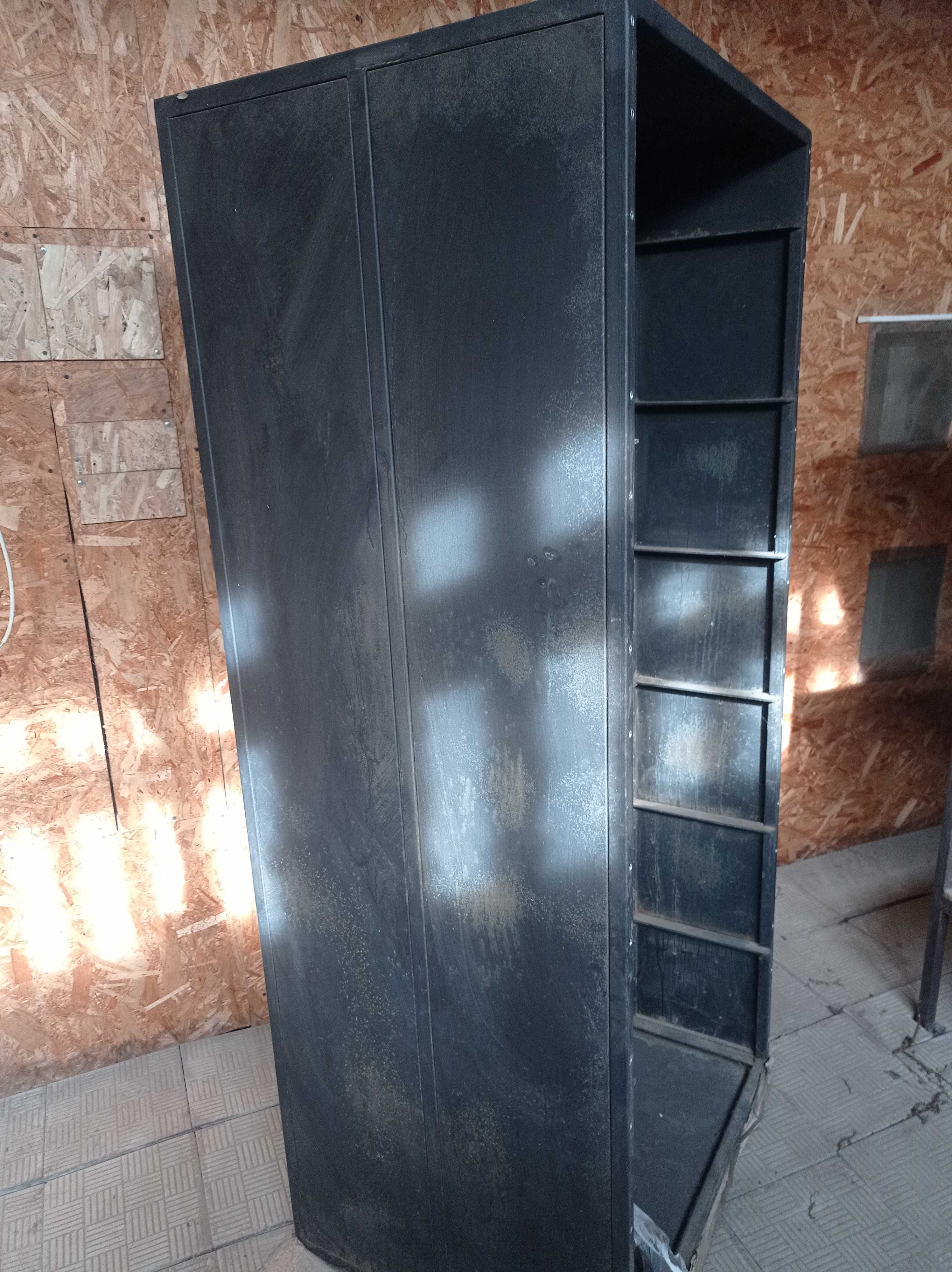 Шкаф металлический для шести  корпусов  майнинг ферм
