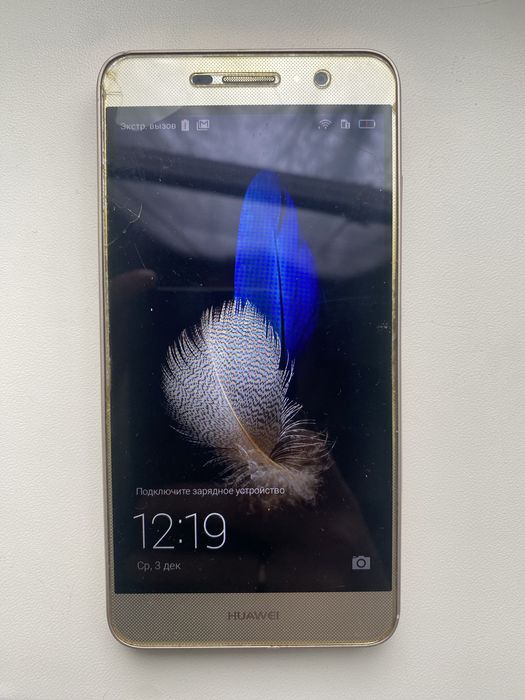 Продам рабочий телефон HUAWEI TIT-U02