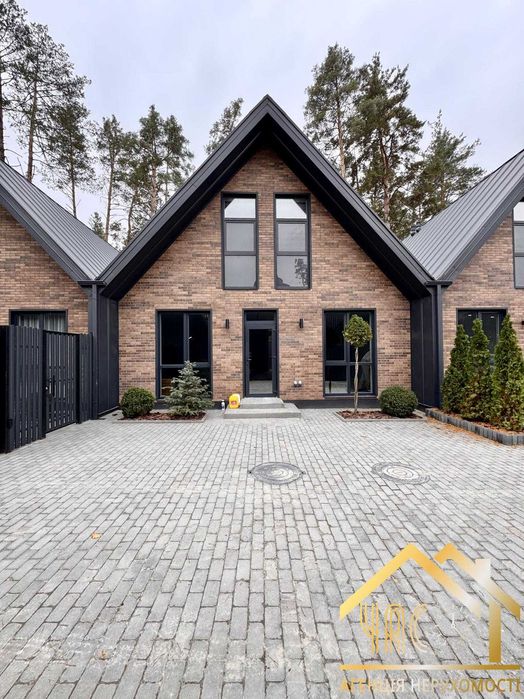 Таунхаус з новим ремонтом та газом! БЕЗ КОМІСІЇ!