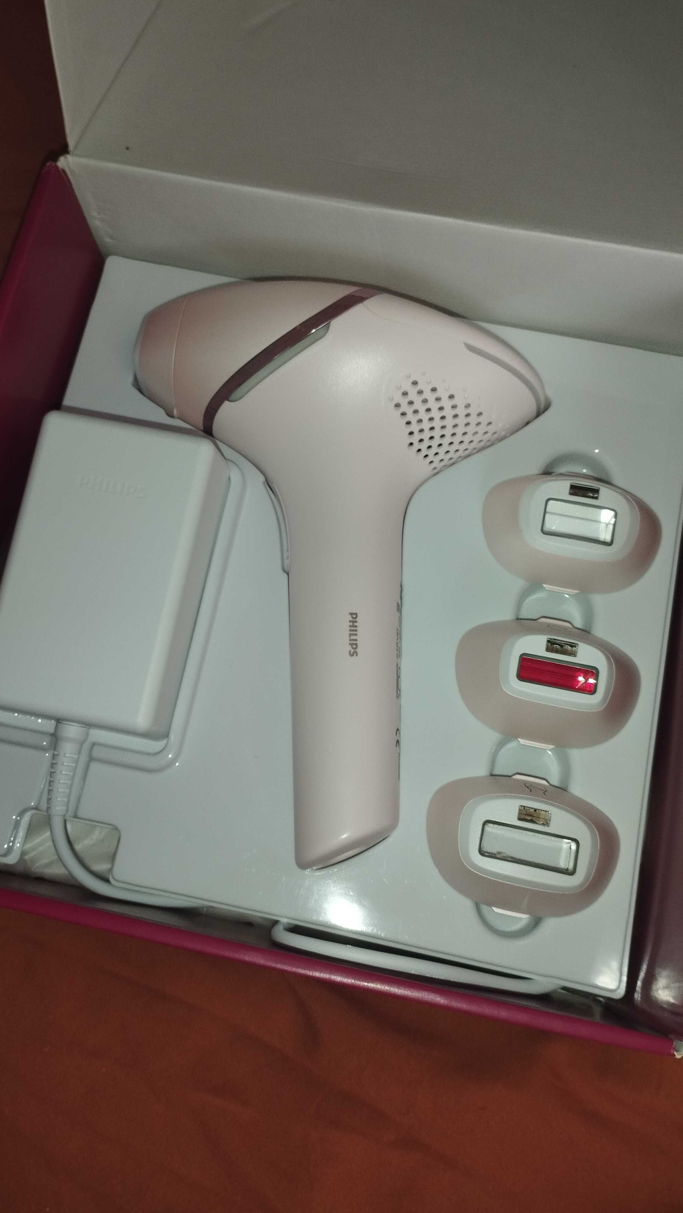 Depilator Philips lumea IPL 9000 BRI957